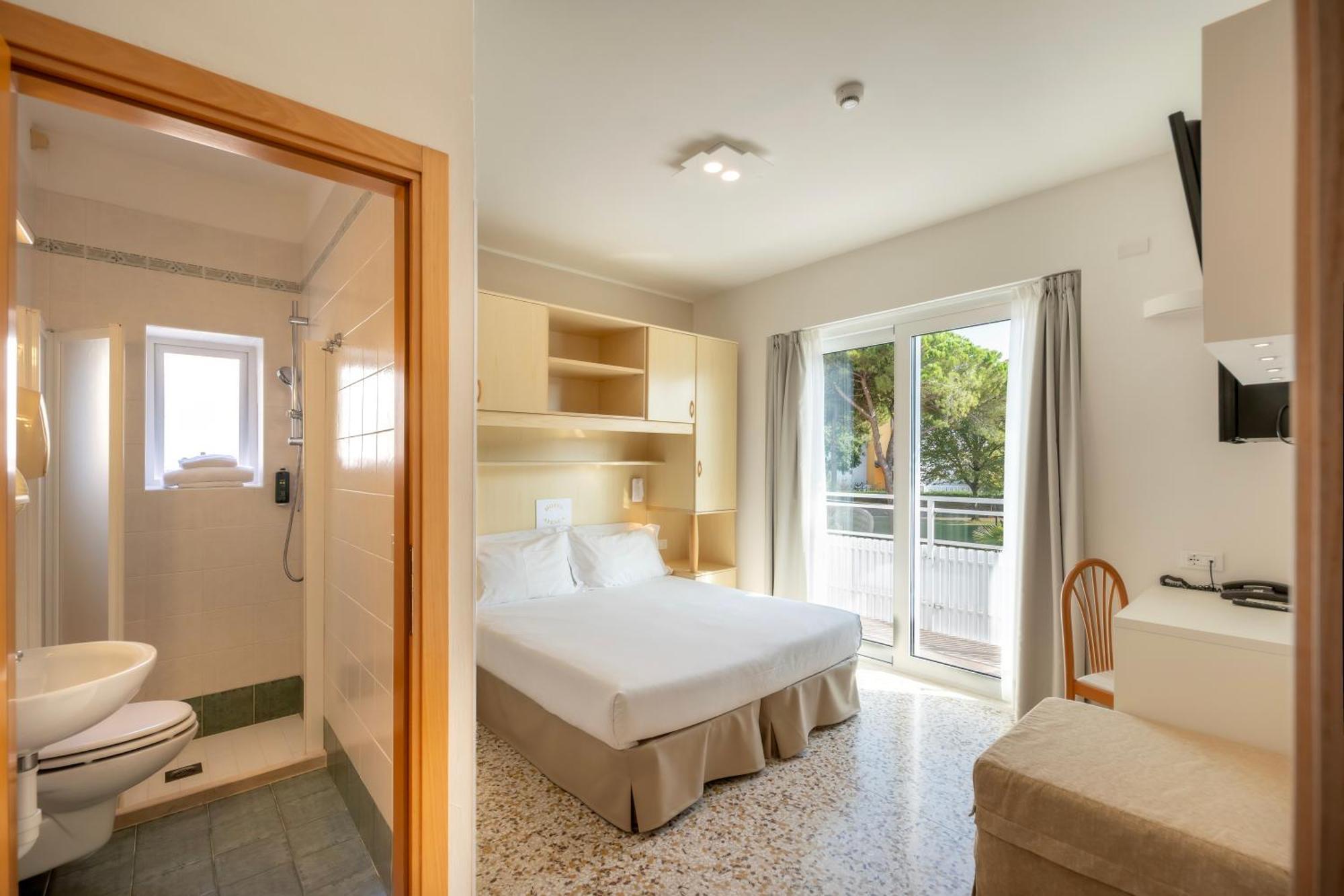 Hotel Atenea Golden Star 卡奥莱 外观 照片