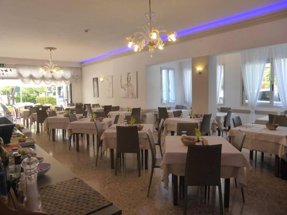 Hotel Atenea Golden Star 卡奥莱 外观 照片